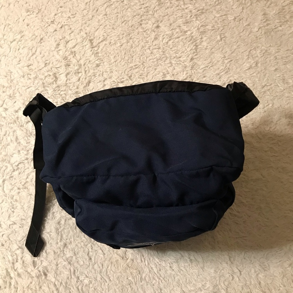 Jansport Blue Backpack - Picture 4 of 9